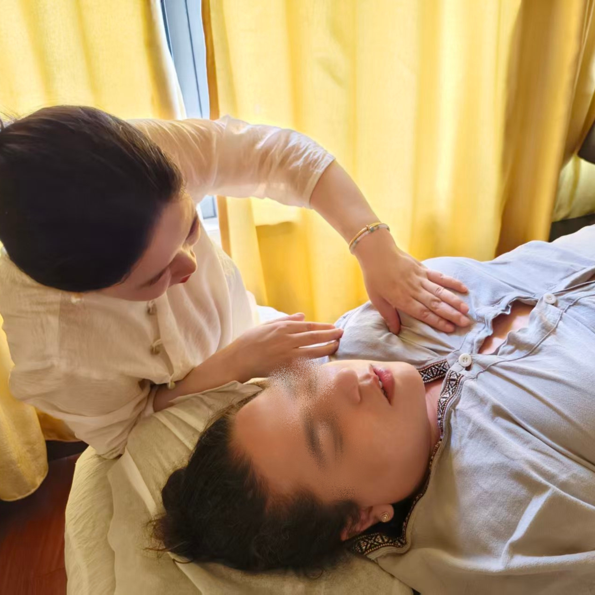 TCM Guangzhou | Book Your English-Guided TCM Experience